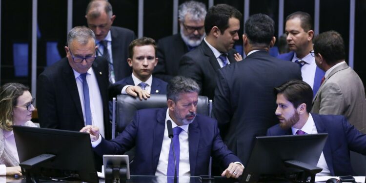 Projeto que facilita execução de dívidas vai à sanção presidencial