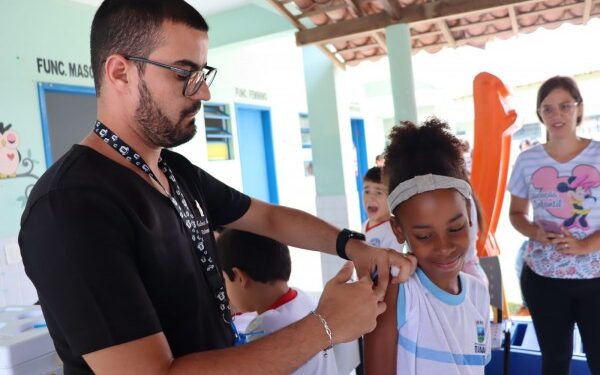 Itabaiana promove Vacinação contra Meningite e HPV nas escolas