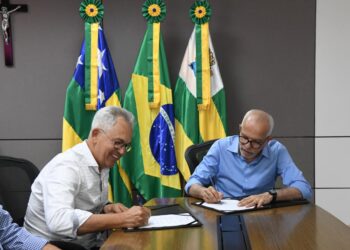 Aracaju e São Cristóvão firmam convênio para cessão do código fonte do portal Aracaju Compras