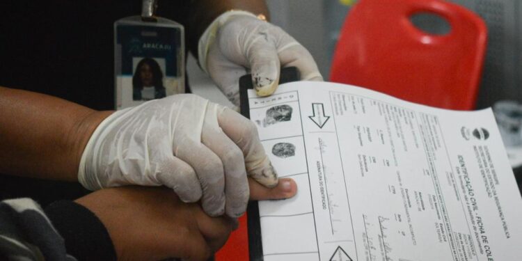 Em parceria com o Estado, Fundat já emitiu mais de 6.500 carteiras de identidade este ano