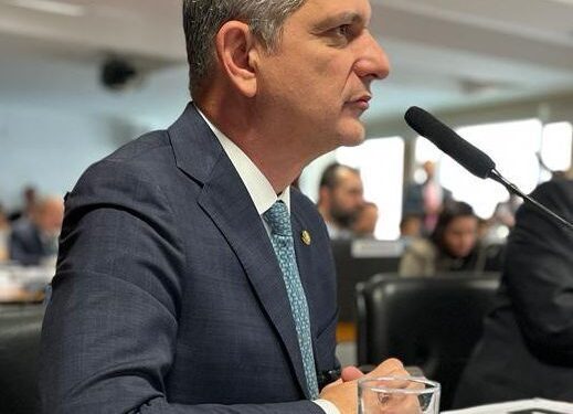 Senador Rogério Carvalho diz que autonomia dada pelo governo Bolsonaro ao BC provocou a elevação das taxas de juros no Brasil