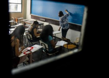 Saúde mental é principal problema para os professores, aponta pesquisa