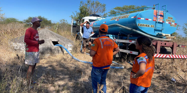 Governo de Sergipe inicia Operação Carro-Pipa em Poço Verde 
