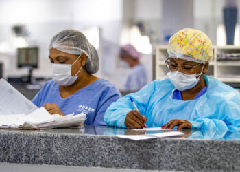 Governo de Sergipe repassa segunda parcela do Piso da Enfermagem na folha salarial de outubro