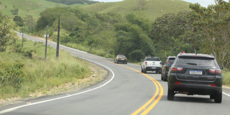 Governo de Sergipe assina 16 ordens de serviço que totalizam R$ 83 milhões em investimentos