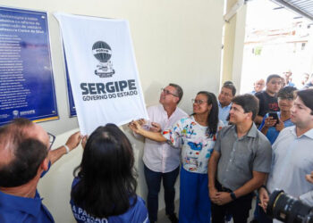 Governador Fábio Mitidieri reforça compromisso com educação durante entrega de escolas na Grande Aracaju