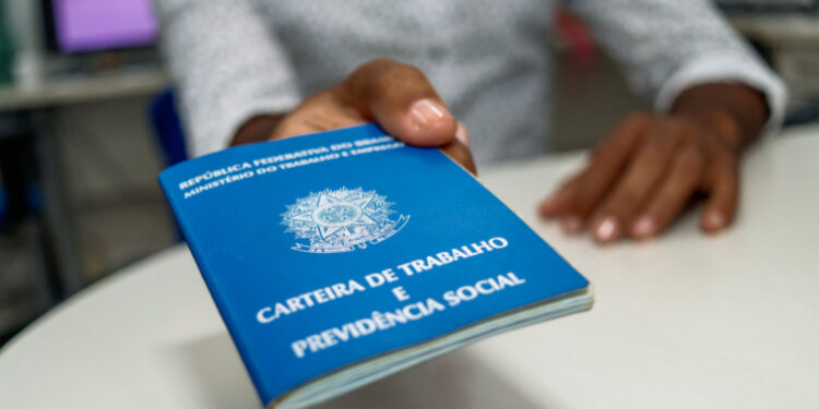 Secretaria do Trabalho anuncia abertura de 75 vagas de emprego