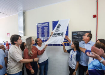 Governador entrega reforma, modernização e ampliação de Centro de Excelência em Capela