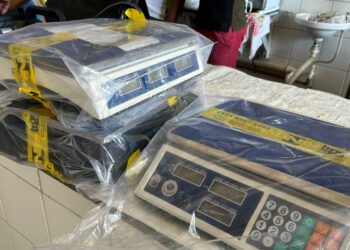 ITPS apreende balanças irregulares em feira de livre de Capela