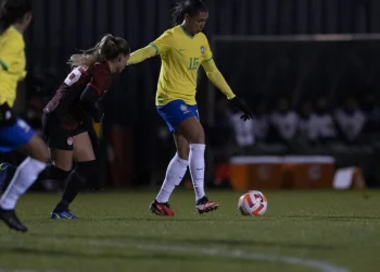 Seleção feminina perde para Canadá em segundo amistoso pós-Copa