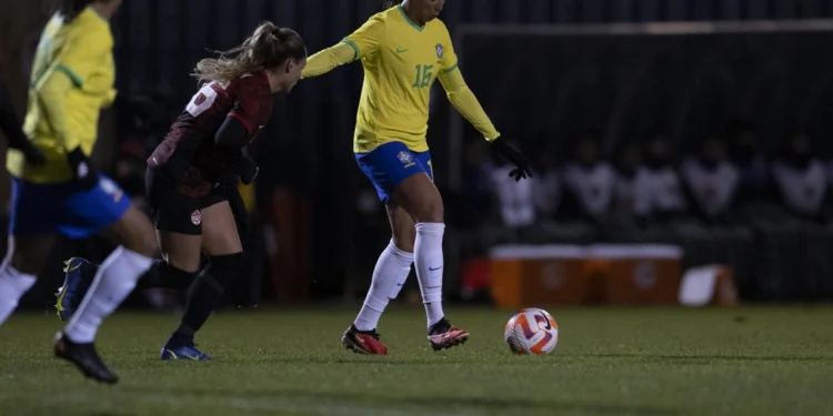 Seleção feminina perde para Canadá em segundo amistoso pós-Copa