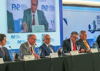 Alckmin confirma transferência de R$ 8,7 bilhões a municípios