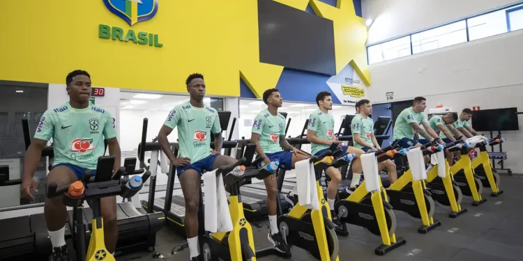 Eliminatórias: Brasil começa a se apresentar na Granja Comary