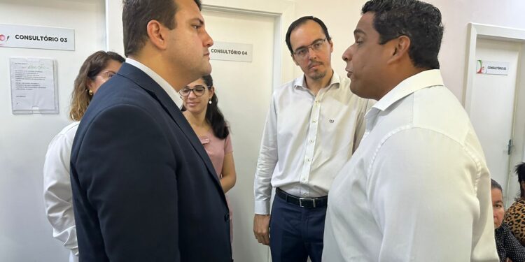 Deputado Marcos Oliveira detalha ação fiscalizadora na Oncologia do HUSE