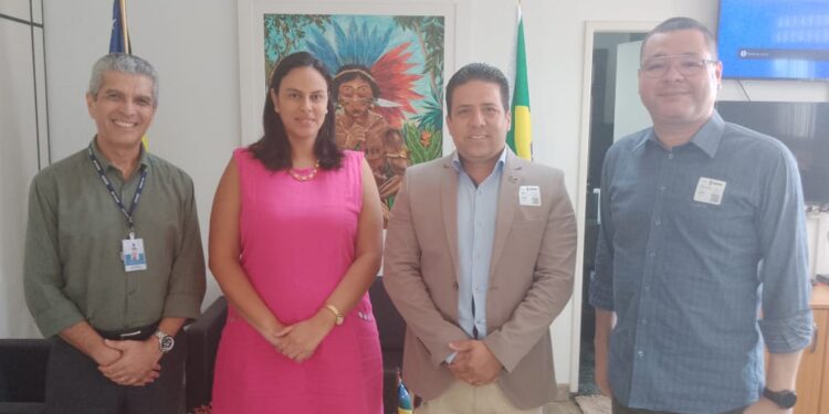 Eduardo Lima se reúne com secretária Estadual da Fazenda para tratar da isenção do ICMS para templos religiosos