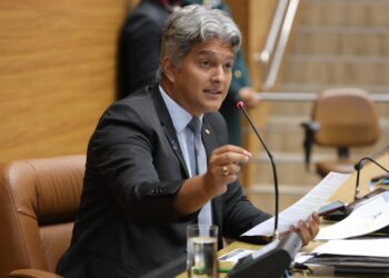 Dr. Samuel solicita carro fumacê para as comunidades de Socorro