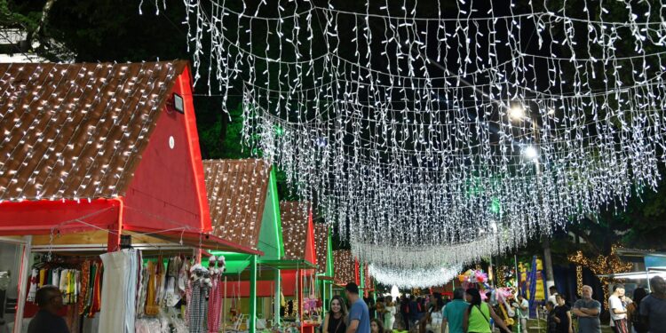 Natal Iluminado no Centro de Aracaju traz 11 milhões de pontos de luz
