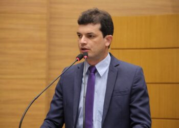 Enem: Deputado Paulo Júnior defende gratuidade no transporte intermunicipal