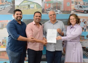 Prefeito Padre Inaldo sanciona leis de criação do Banco Municipal Socorrense e do Bolsa Municipal Cuidar Mais Socorro