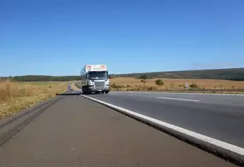 Operação mostra jornada exaustiva e uso de drogas por caminhoneiros