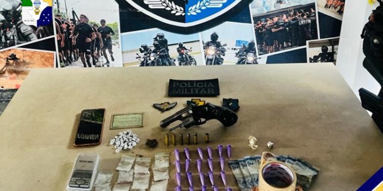 Polícia Militar apreende arma e entorpecentes no Bairro Siqueira Campos