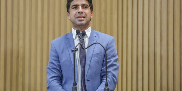 Vereador Pastor Diego critica postura de ministros do atual Governo Federal