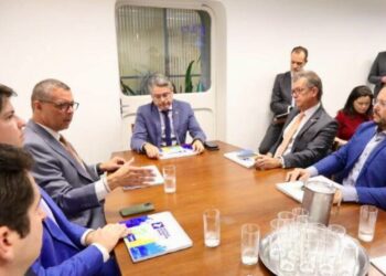 Governo do Estado e bancada dialogam sobre emendas federais para Sergipe