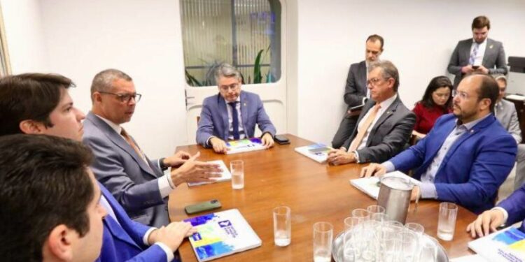 Governo do Estado e bancada dialogam sobre emendas federais para Sergipe