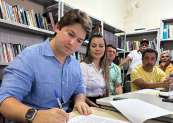 Governo de Sergipe coordena reunião entre prefeituras para validar novos limites territoriais para o município de Feira Nova