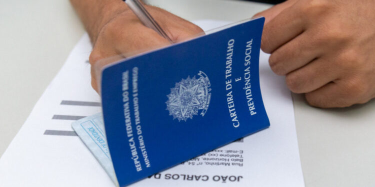 Secretaria do Trabalho divulga abertura de 25 vagas de emprego