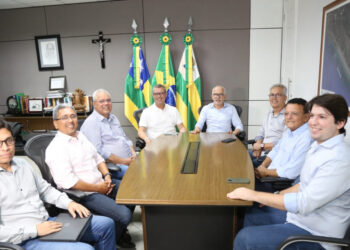 Fábio Mitidieri anuncia subsídio de R$ 10 milhões para transporte da região metropolitana