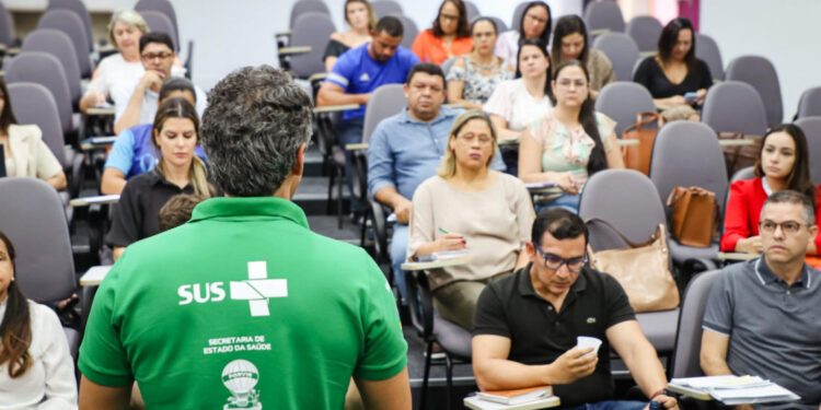 Saúde realiza reunião de planejamento estratégico com gestores das unidades da rede estadual