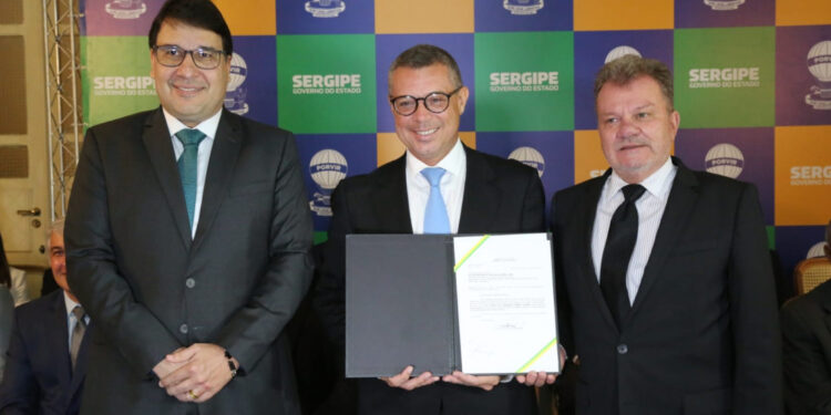 Governador Fábio nomeia Etélio de Carvalho Prado Junior desembargador do TJSE