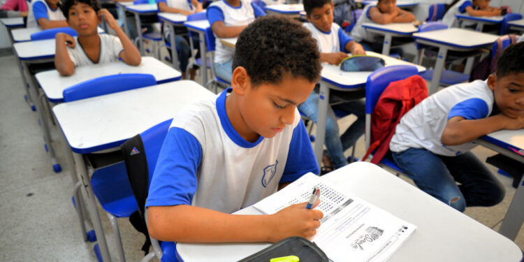 Provas do Saeb começam a ser aplicadas nesta segunda-feira, dia 6