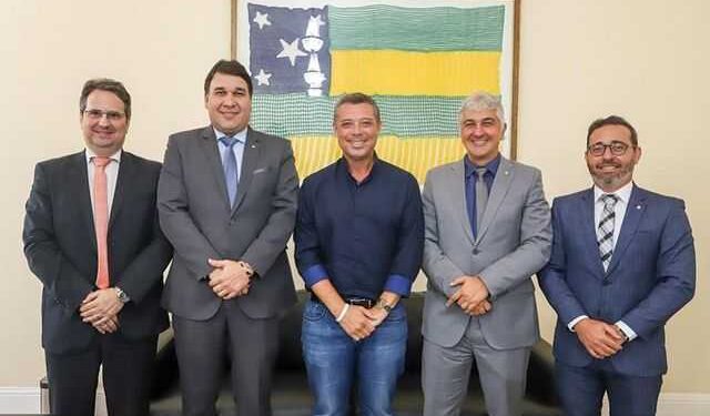 Governador Mitidieri recebe o procurador-geral e diz que “em breve, farei o anúncio do nome escolhido”