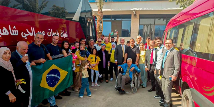 Grupo de 33 brasileiros é resgatado da Cisjordânia, na Palestina