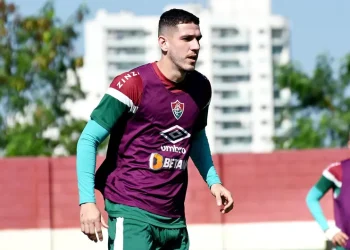 Clube de Luiz Henrique, Betis negocia com Fluminense contratação de Nino, diz jornalista