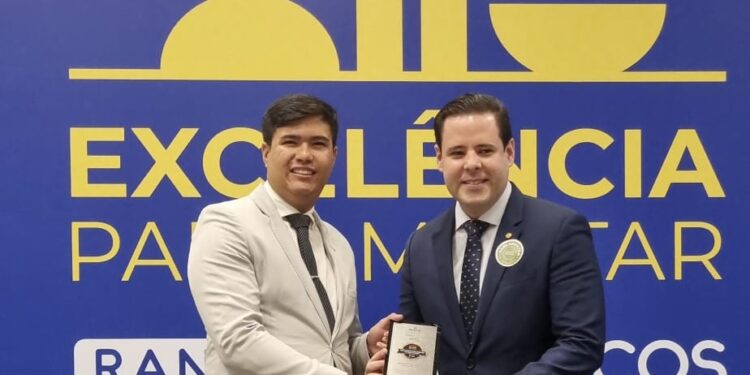 Melhor deputado federal de Sergipe: Rodrigo Valadares é o único parlamentar a receber o prêmio Ranking dos Políticos