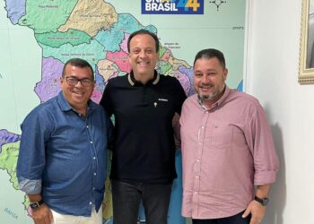 Marco Pinheiro se reúne com André Moura sobre seu futuro politico