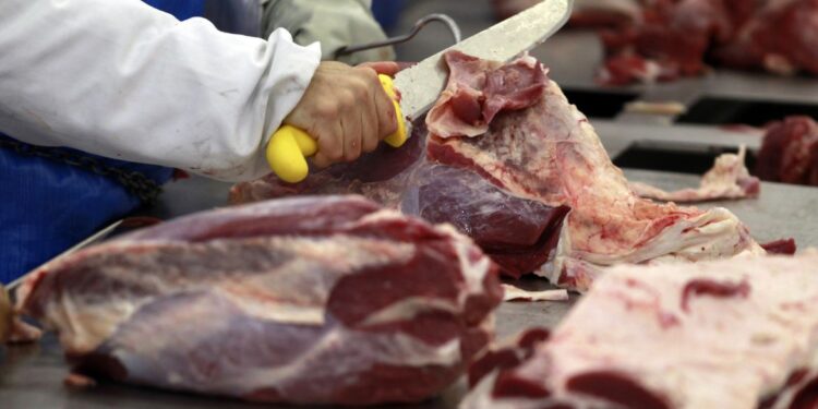 Venda de carne em mercados está na mira do Ministério Público de Sergipe