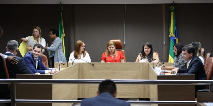 Aprovadas ampliação e atualização do Programa Alfabetizar pra Valer