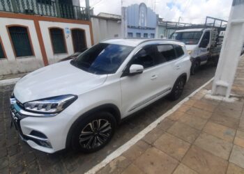 Foragido do Rio de Janeiro é preso pela Polícia Civil na saída de supermercado em São Cristóvão