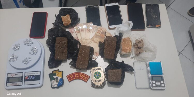 Ação conjunta entre as Polícias Militar e Civil desarticula ponto de tráfico de drogas em São Cristóvão