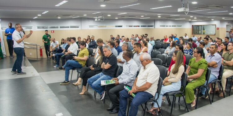 Banese apresenta linhas de crédito e ouve empreendedores de Nossa Senhora da Glória