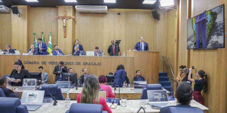 CMA recebe representantes de sindicatos e da sociedade civil para discutir destino das emendas