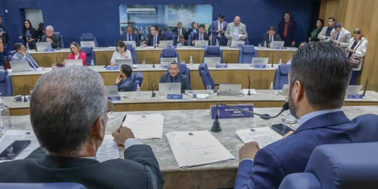 “Voz do Povo” permite participação da população no envio de sugestões dos projetos de lei