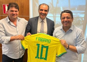 Fabiano Oliveira fortalece compromisso com o esporte em visita à sede da CBF