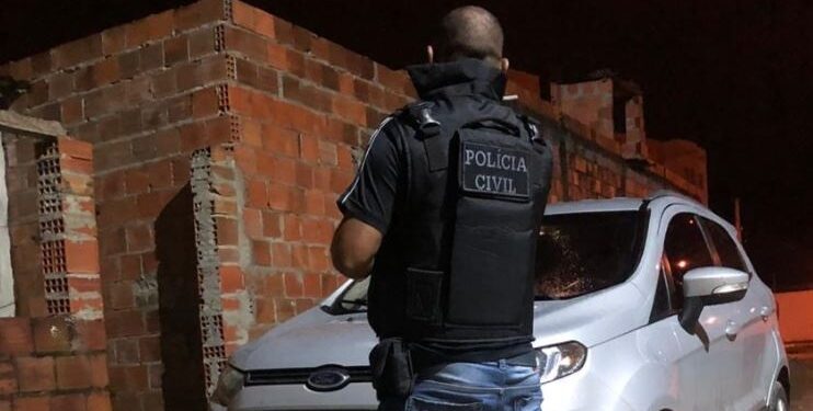 Compra e venda de carros e motocicletas usados requer cuidados para evitar golpes