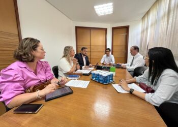 Consórcio Metropolitano: representantes jurídicos dos entes se reúnem na SMTT de Aracaju