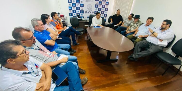 Réveillon 2024: Prefeitura intensifica preparativos para a festa